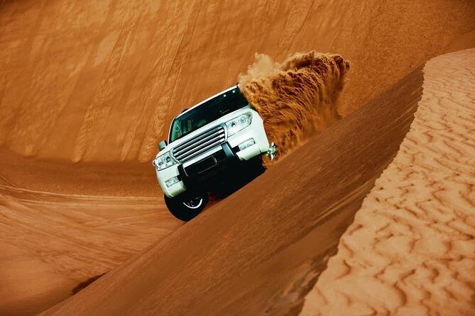 Dubai Desert Safari Including Buffet Dinner And Desert Camp Activities - Tanura, Belly Dancing, and Fire Shows: The Entertainment Flow