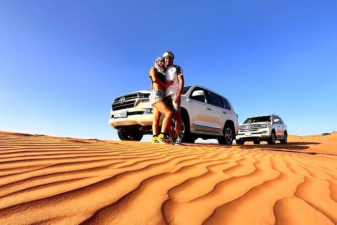 Dubai Desert Safari Premium Tour - Stop Two: Knight Tours Camp (Oscar Knight Tours Camp) and the Desert Welcome