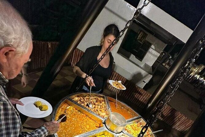 Dubai Desert Safari: with Camel Ride, live entertainment and bbq - The Desert Camp After Dark: Live Entertainment and BBQ Dinner