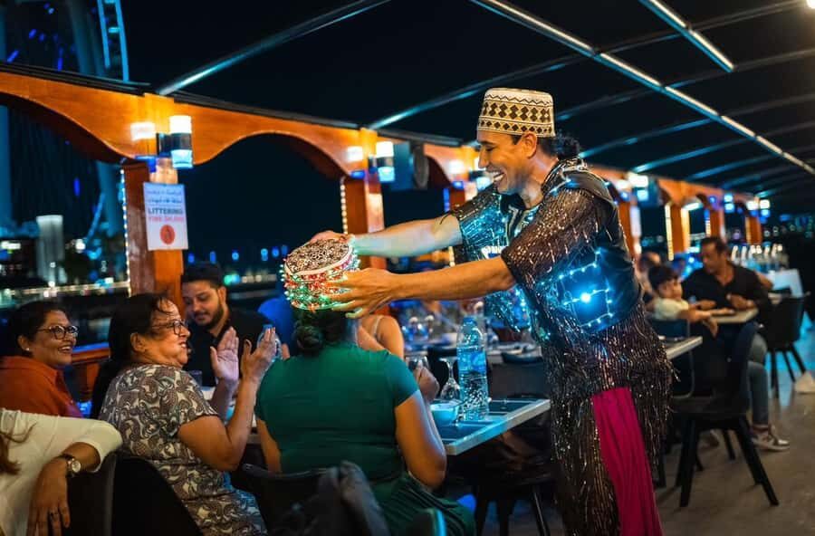 Dubai: Dinner Dhow Cruise with Live Entertainment Al Seef - Key highlights worth your attention
