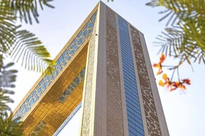 Dubai: Dubai Frame Where Heritage Meets Modernity - The elevator-and-top combo: the moment the city snaps into focus