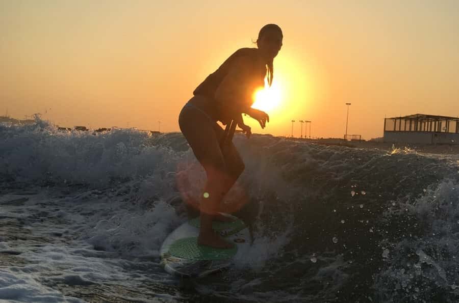 Dubai: Dubai Marina Wakesurfing or Wakeboarding Experience - Should You Book This Dubai Marina Wakesurfing or Wakeboarding Session?