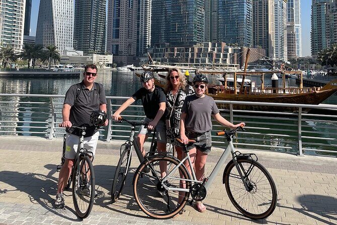 Dubai Electric Bicycle Tour - Jumeirah Public Beach and Kite Beach: sea views with a break from the city