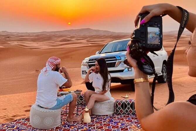 Dubai Evening Desert Safari Tour with Hotel Transfer & Live BBQ - Stargazing after the show schedule: why the quiet parts matter