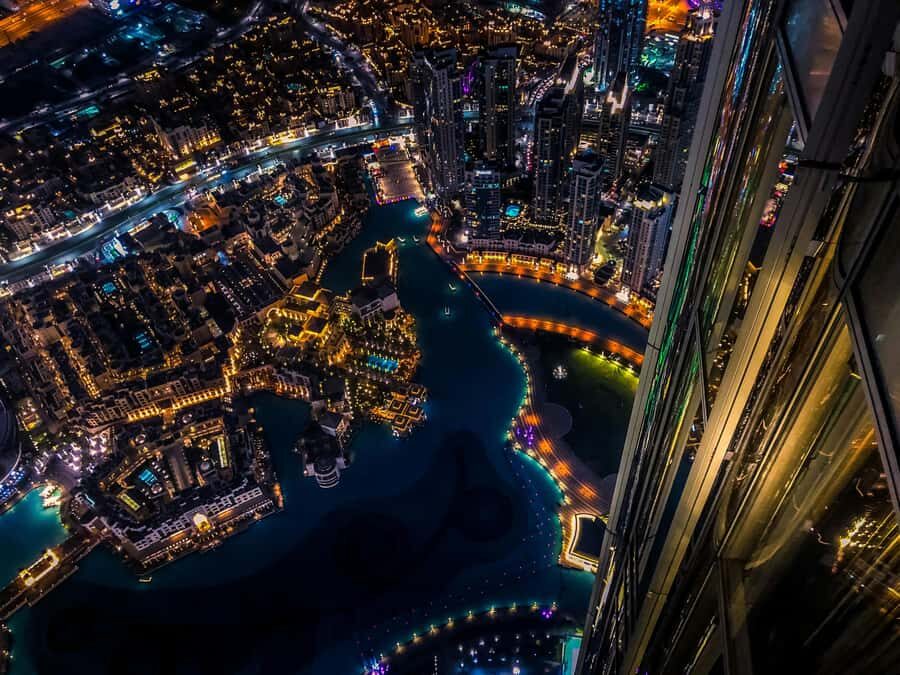 Dubai: Evening Tour and Burj Khalifa Entrance Ticket - The Palm Jumeirah and Dubai Marina Skyline Drive-By Magic