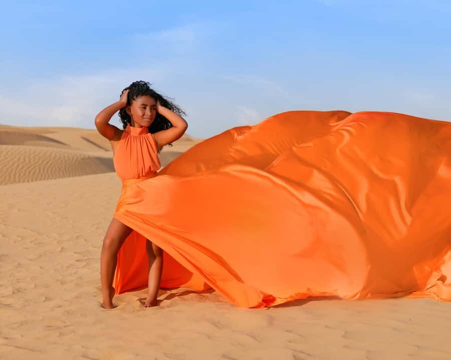 Dubai: Flying Dress Photoshoot Experience - Beauty service add-ons that actually help the final look
