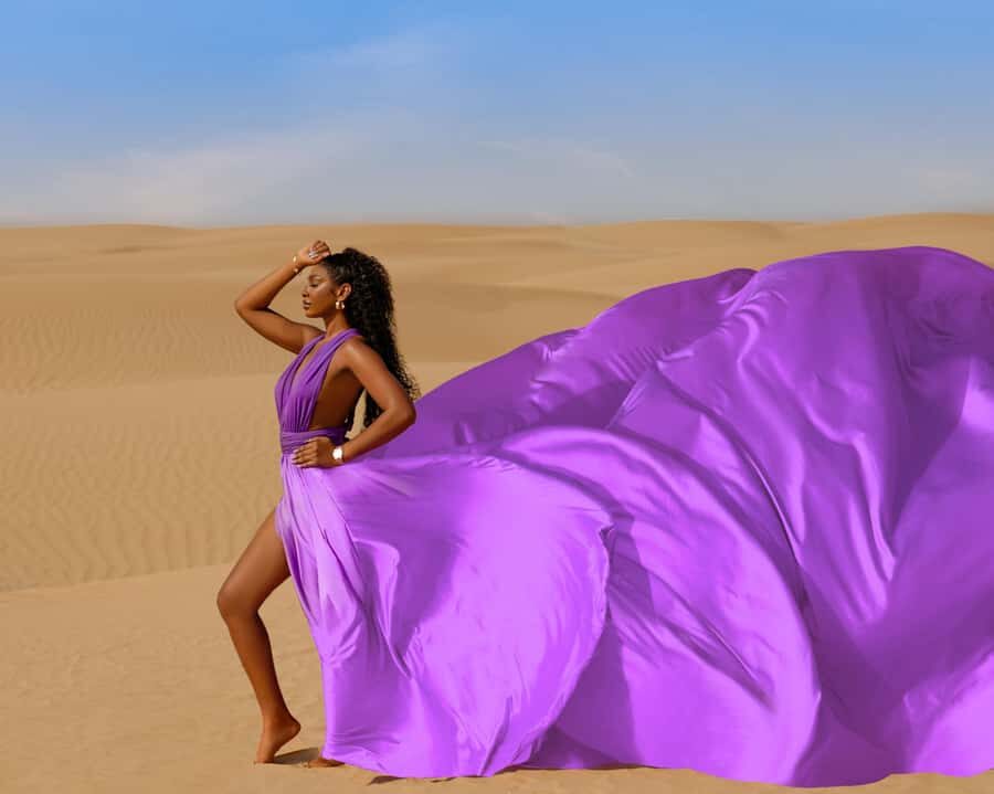 Dubai: Flying Dress Photoshoot Experience - Picking your flying dress: 4 models, 12 colors, and smart options