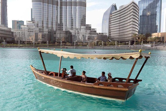 Dubai: Fountain Show and Burj Lake Ride by Traditional Boat - Key things to know before you go