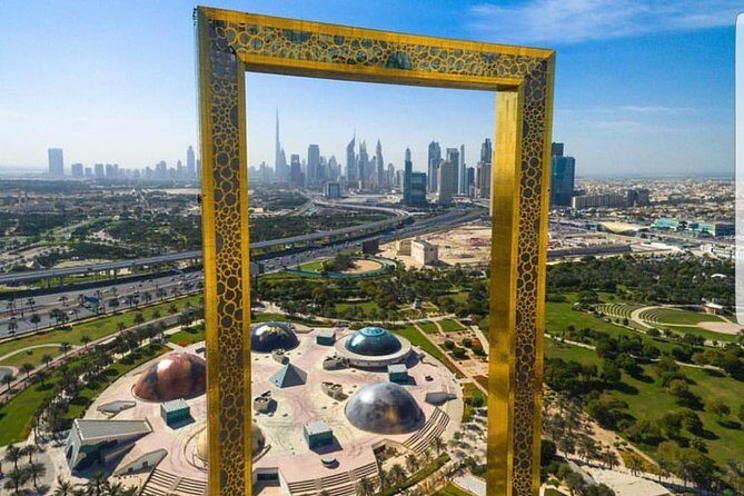 Dubai frame and Dubai Garden Glow tour with private transfers - Dubai Frame: the 150-meter picture frame idea that makes comparisons easy