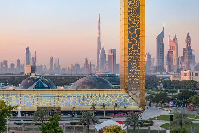 Dubai Frame Including Pickup And Drop off - Quick take