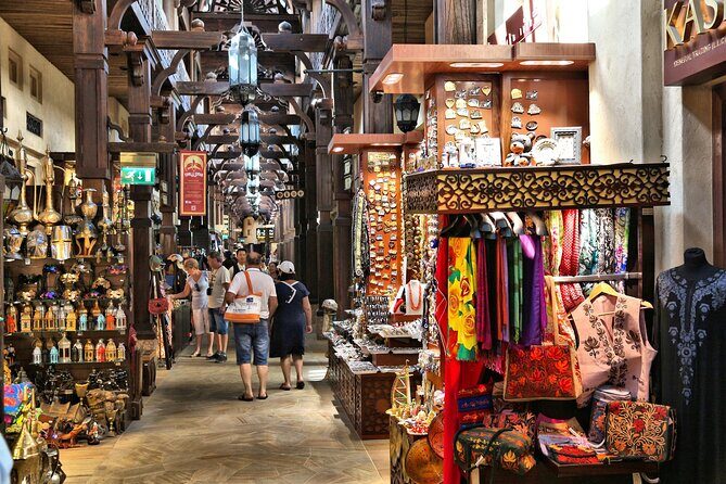 Dubai Frame Tickets, Creek, Souks & Blue Mosque Guided Tour - Dubai Creek and the Abra Ride: Local Water, Easy Atmosphere