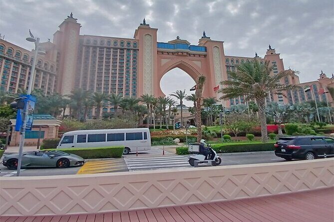 Dubai Full Day City Tour Evening Fountain Show Burj Khalifa - Saga World Arts Museum and the Art Break From Landmark Rush