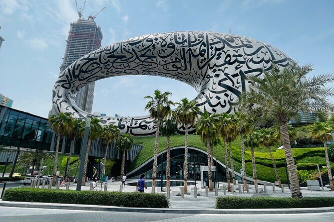 Dubai Full Day Tour From Ras Al Khaimah With Shopping Time - Shopping malls plus traditional souks: getting two sides of Dubai