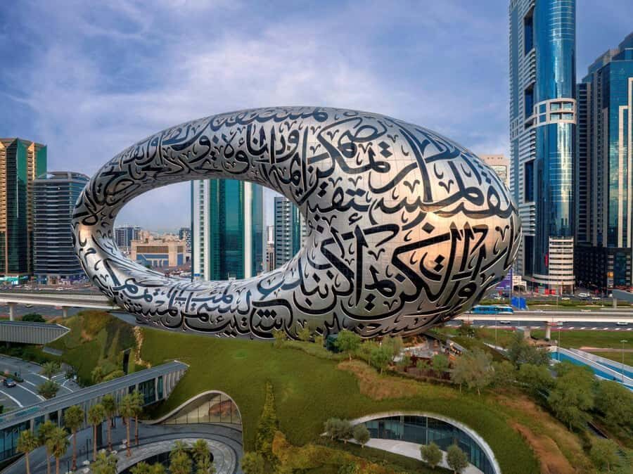 Dubai Full-Day Tour: Mosque, Souks, Burj Khalifa photo stop - Jumeirah Mosque and Zabeel Palace: respectful viewing with strong photo angles