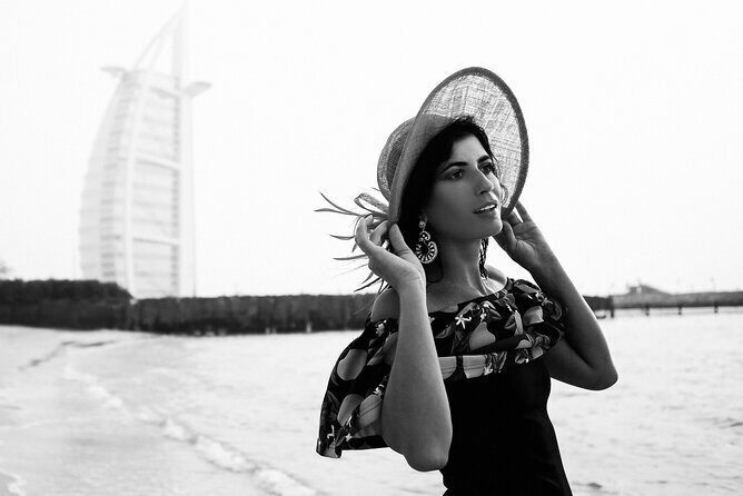 Dubai Half-Day Private Photo Tour . - Jumeirah Zabeel Saray and the Palm crescent skyline shot