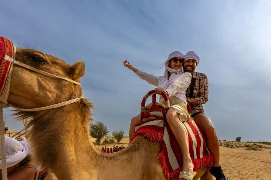 Dubai: Helicopter Ride, Desert Safari, Camels & Refreshments - Key Things That Make This Tour Worth Your Time