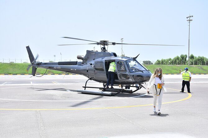 Dubai Helicopter Tour: Experience Dubai’s Iconic Landmarks - Why a helicopter view of Dubai hits harder than photos