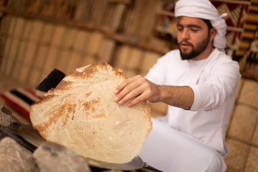 Dubai: Heritage Camel Desert Safari with Traditional Dinner - Practical Comfort Tips: Heat, Clothing, and What to Bring