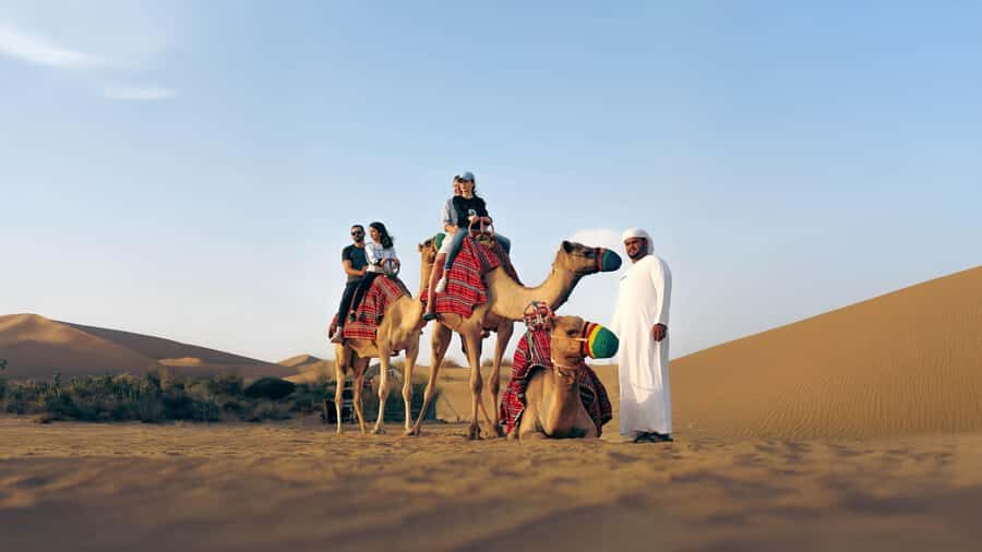 Dubai: Heritage Camel Desert Safari with Traditional Dinner - Hotel Pickup to Dunes: The 2–4:30 PM Run-Up You Should Plan For