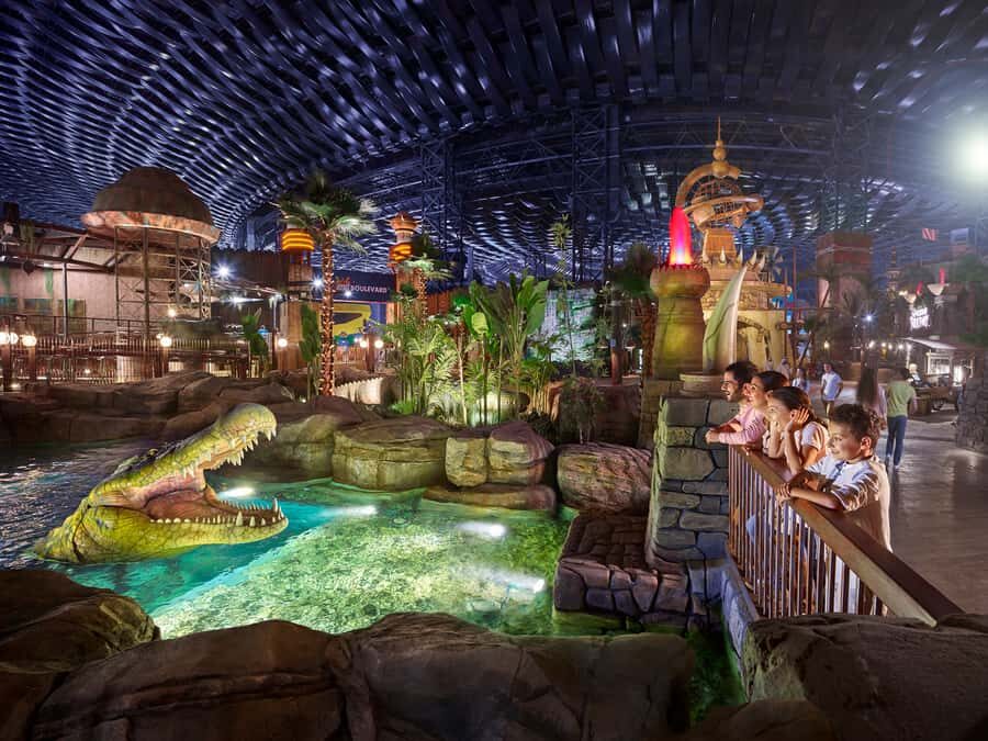 Dubai: IMG Worlds of Adventure Entrance Ticket - Top Experiences by Zone: Live Shows, Avengers 3D, Dinosaurs, and Haunted Hotel