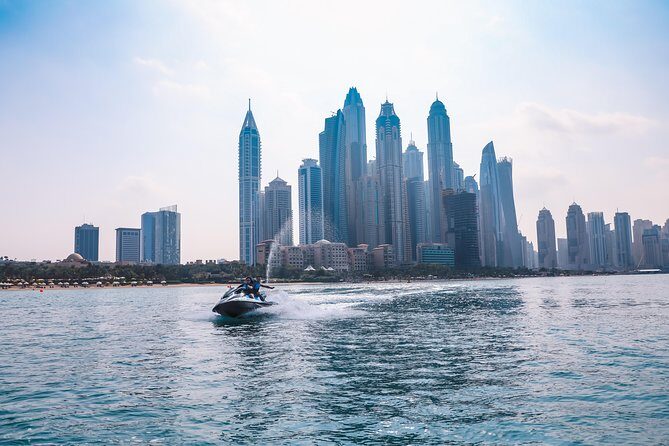 Dubai : Jet Ski Ride to Burj Khalifa & Burj Al Arab with Juice - Pick Your Ride Length: 30, 60, 120, or the 20-Minute Donut Float