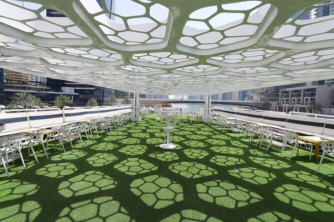 Dubai: Lotus Mega Yacht 3-Hours Dinner Cruise Tour - The Dinner: International Buffet, Live Cooking, and Alcohol Rules