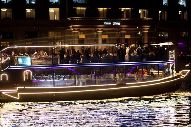 Dubai Luxury Canal Dinner Cruise with Optional Transfer - What the buffet dinner is really like (and why it works)