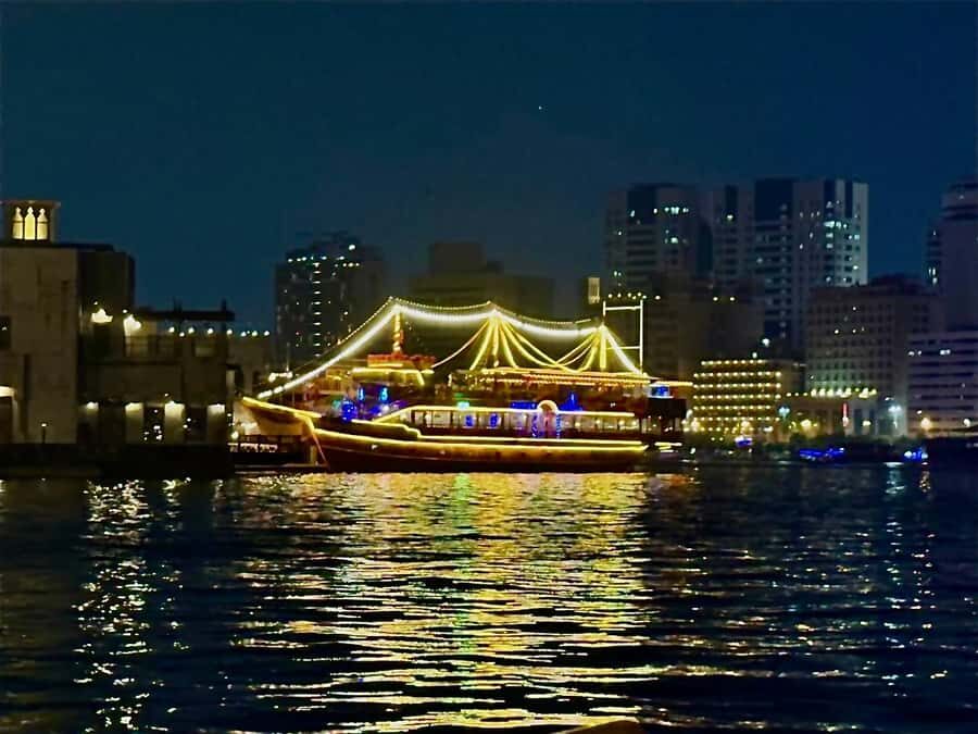Dubai: Luxury Dinner Cruise with Live Music - Price and Value: Is $44 a Good Deal?