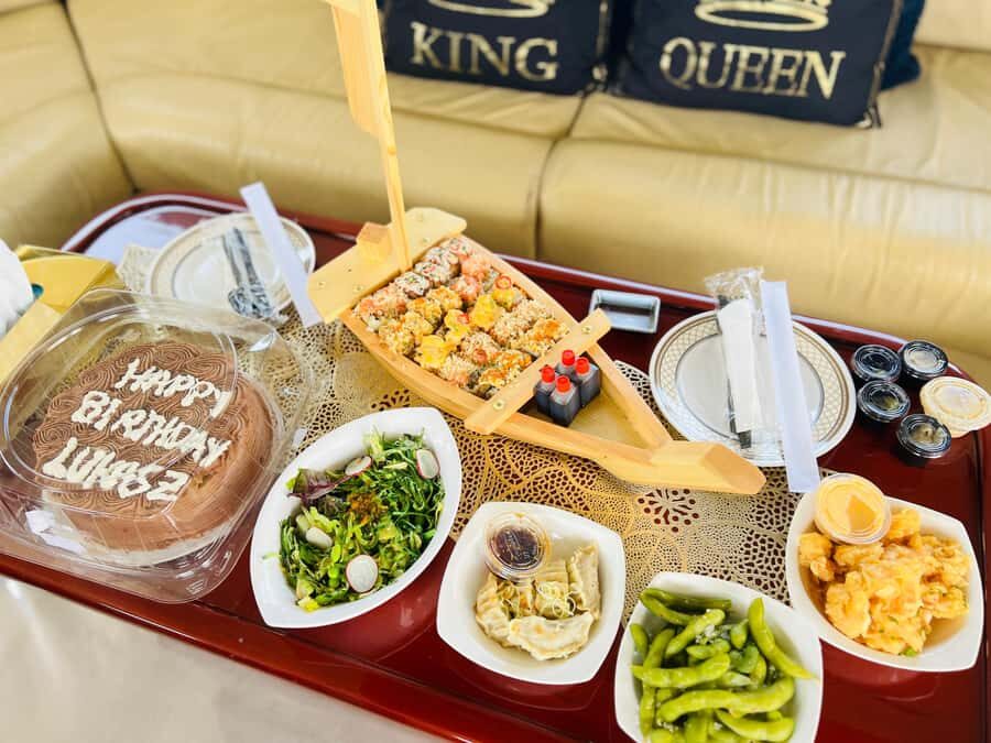 Dubai: Luxury Private 50 FT Yacht Cruise + Optional Sushi - 2 hours on the water: Dubai Marina to Burj Al Arab, Atlantis, Ain Dubai, and JBR