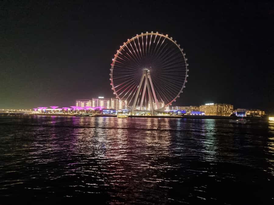 Dubai: Luxury Sightseeing Cruise with Food and Drinks - Palm Jumeirah from the water: villas, engineering, and that luxury curve