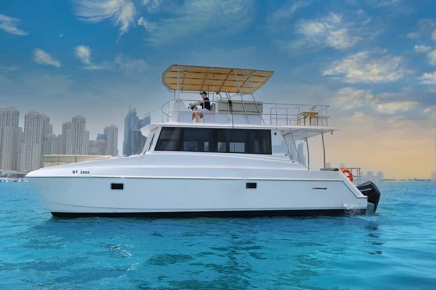 Dubai: Luxury Sightseeing Cruise with Food and Drinks - Dubai Marina and the marina canal: the skyline from a yacht-view angle