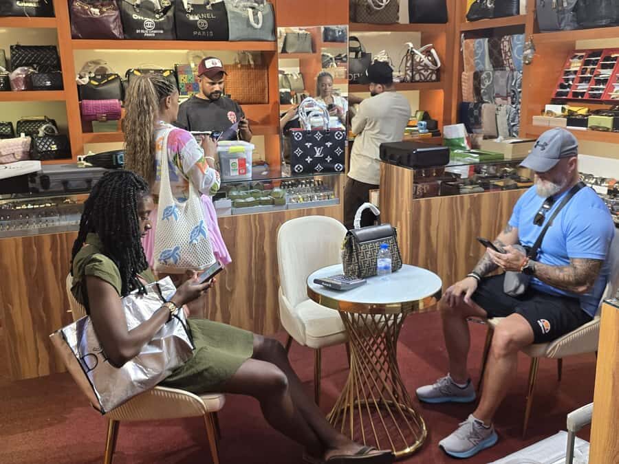 Dubai: Magic & Secret new Shopping Tour - Key things to know before you go