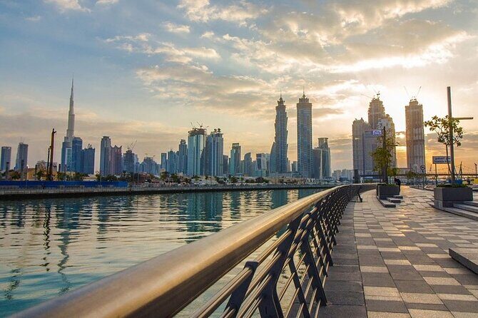 Dubai Magical Day & Night Tour In A Private Vehicle - Jumeirah Public Beach: A Small Reset Between Big Landmarks