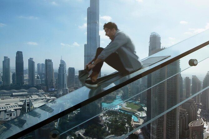 Dubai Mall Aquarium with Penguin Cove + Skyview Ticket - Skyline views: how to time it for the best mood