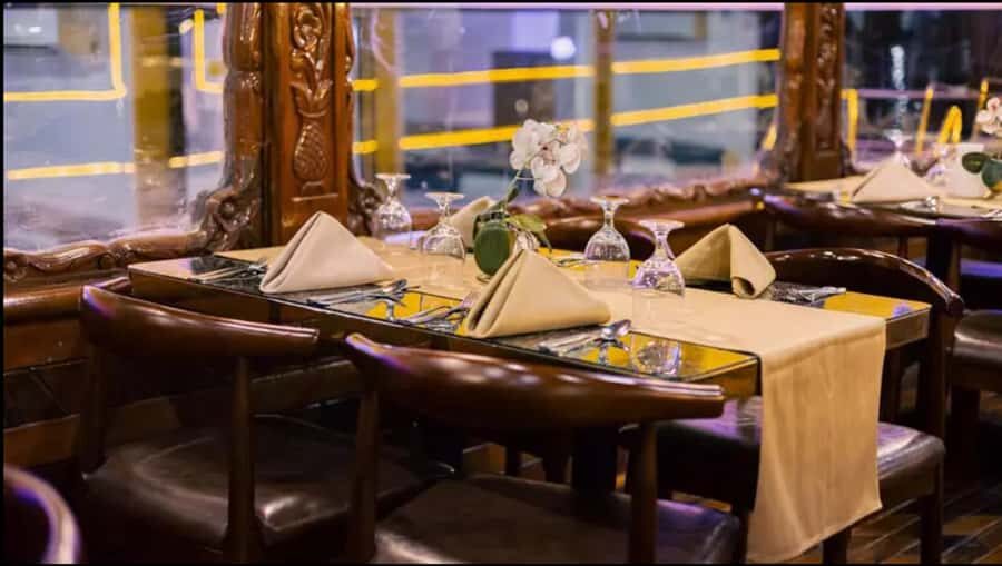 Dubai Marina: Alexandra Dhow Dinner Cruise with Live BBQ - Key things to know before you go