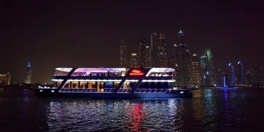 Dubai Marina Dinner Cruise – Live Show, AC & Open Bar - Why a Dubai Marina dinner cruise is a smart use of time