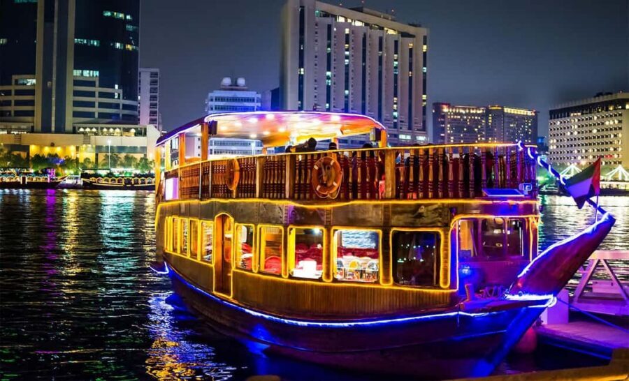 Dubai Marina Dinner Cruise – Live Show, AC & Open Bar - The atmosphere: air-conditioned comfort on moving water