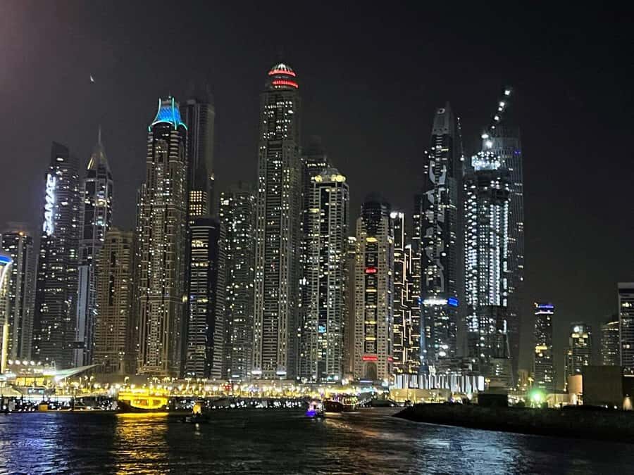 Dubai Marina Dinner Cruise with Live Entertainment(Al Wasl) - Price and value: is $40 per person a fair deal?
