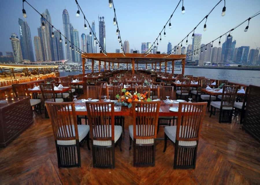 Dubai: Marina Dinner Cruise with Tanoura Dance Show - Upper Deck vs Air-Conditioned Deck: Pick Your Comfort Strategy