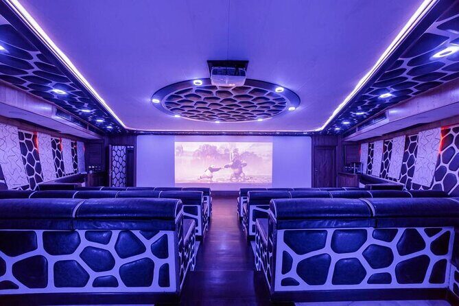 Dubai Marina Luxury Cruise w/ 5 Star Buffet Dinner & Transfer - Who this cruise is best for (and who should rethink it)