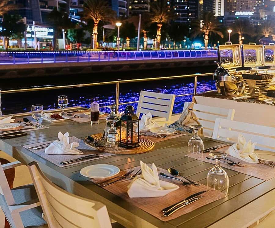 Dubai: Marina Premium Dinner Cruise with Unlimited Drinks - Key Things to Know Before You Go