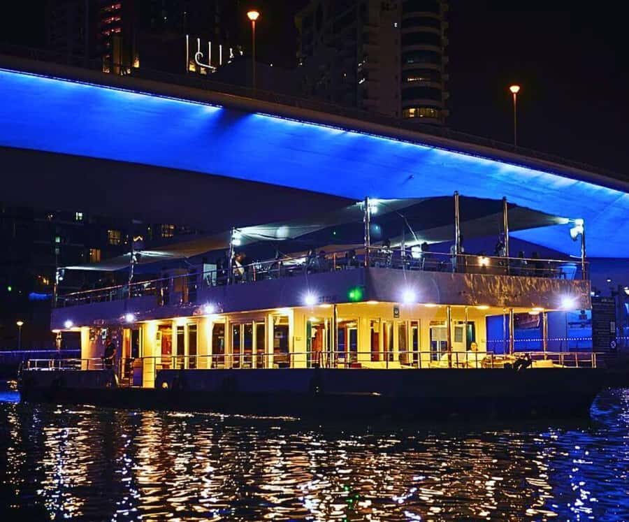 Dubai: Marina Premium Dinner Cruise with Unlimited Drinks - Who This Cruise Suits Best (and Who Might Want Another Option)