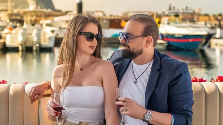 Dubai Marina: Private Boat Tour with Flower - Practical considerations: rules, comforts, and limits