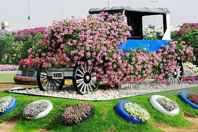 Dubai Miracle Garden Self-Guided Tour with Ticket with Transfer - Your visit inside the garden: walking time, not guided time