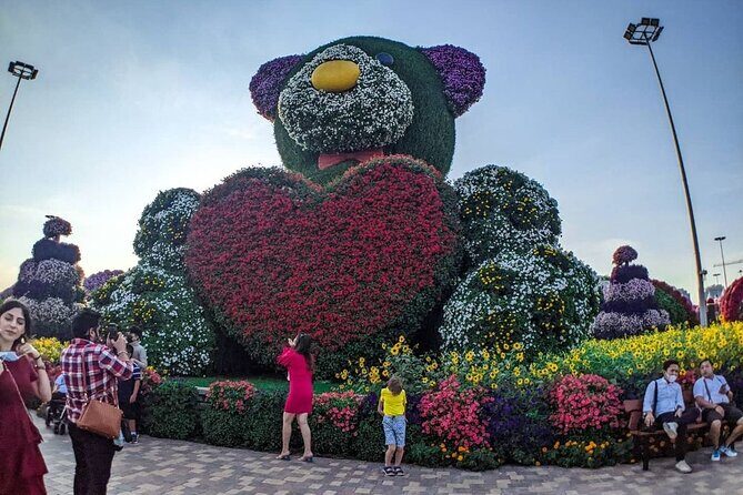 Dubai Miracle Garden Ticket - Late evening vs daytime: pick the mood you want