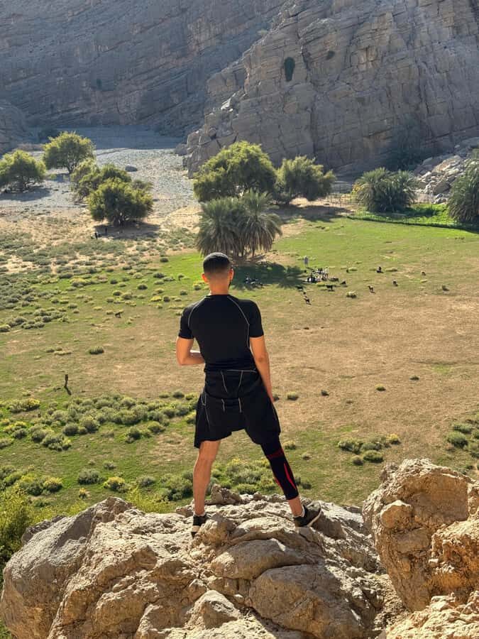 Dubai: Moderate hiking trip to Jebel Jais Hidden Oasis trail - Trail Time Outbound: The 8 km Hike and the Easy-to-Moderate Rhythm