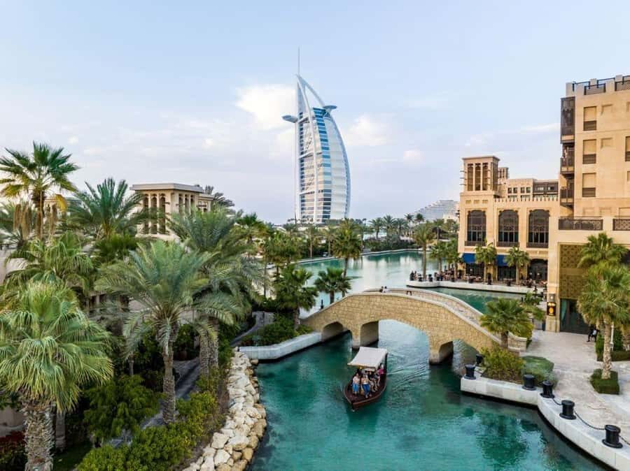 Dubai Modern Tour: Souq Madinat, Marina, Burj Khalifa stop - Price and Value: When $51 Works and When It Feels Tight