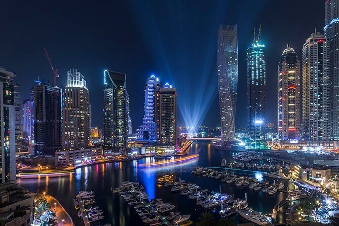 Dubai Night City Tour with Dinner at Atlantis The Palm - Palm Jumeirah: getting the Eighth Wonder framing