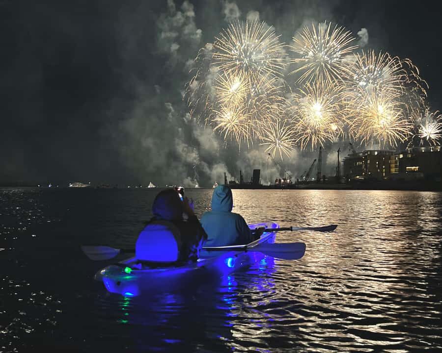 Dubai: Night Kayaking Tour - Who should book this (and who should skip it)