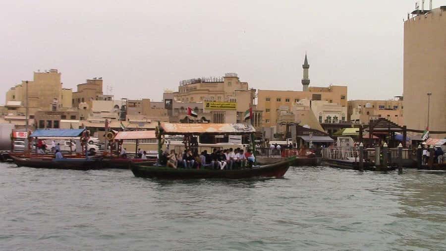Dubai: Old City Walking Tour with Abra Ride - Dubai Creek crossing: why the abra ride feels like a time machine